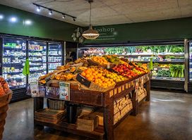 Belmondos Organic Market