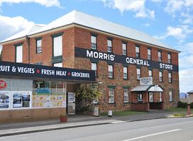 Morris' Store