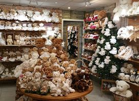 Le chalet des peluches / La fabrique à peluches