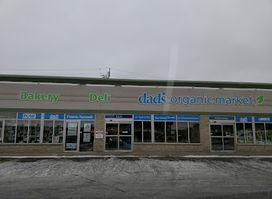 Dad's Organic Market