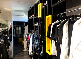 Signature Shop