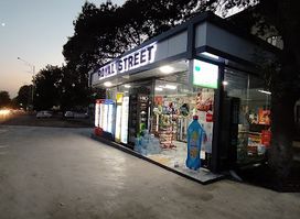 Royal STREET