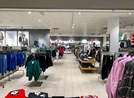 H&M