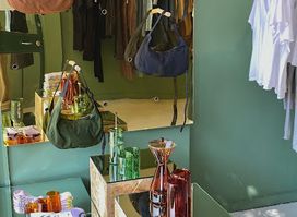 CUT Store