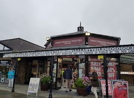 Edinburgh Woollen Mill