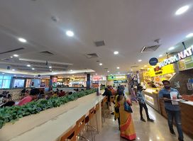 Y Mall