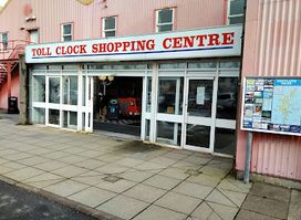 Toll Clock Shopping Centre