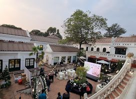 Baber Mahal Revisited