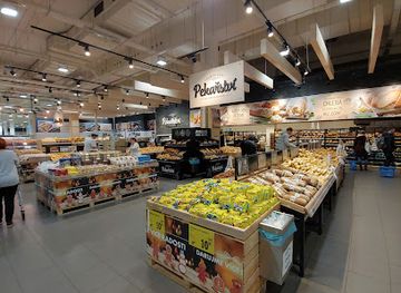 czechia/krkonose/shop/westfield-chodov