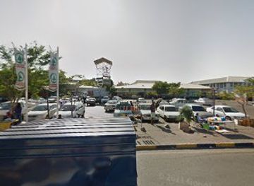 botswana/francistown/shop/options-clothing-nswazwi-mall-francistown