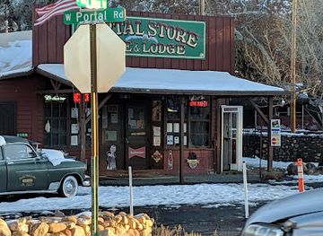 arizona/chiricahua-mountains/shop/portal-peak-lodge-store-cafe