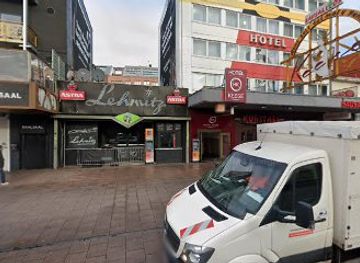 germany/hamburg/st-pauli/shop/black-hornis