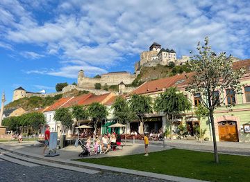 slovakia/trencin-region/shop/trencin-castle