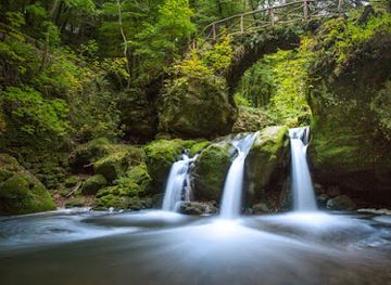 luxembourg/mullerthal/shop/schiessentumpel-scheissendempel-waterfall