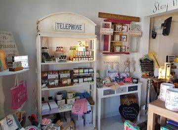 aruba/fontein-cave/shop/curiosa-by-caroll