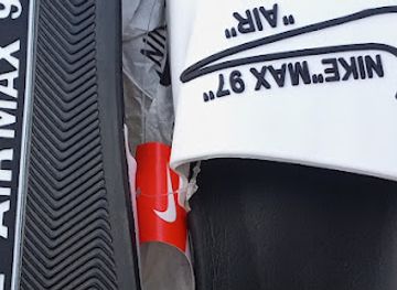 guinea/mount-nimba-strict-nature-reserve/shop/zaly-business-224