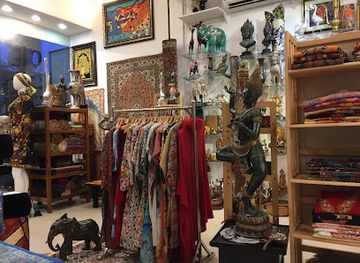 cambodia/siem-reap/old-market-area/shop/talisma-old-market-siem-reap