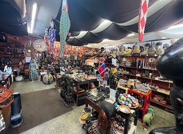 florida/orlando/shop/three-masks-inc