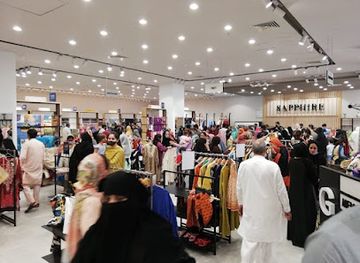 pakistan/central-punjab/shop/lyallpur-galleria