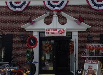 missouri/branson/shop/dickens-gift-shoppe