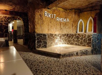 indonesia/borobudur/shop/bukit-rhema-gereja-merpati-putih