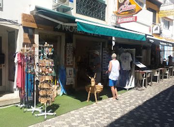 portugal/albufeira/shop/world-in-shop