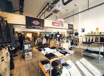 isle-of-man/douglas-head/shop/the-boredroom