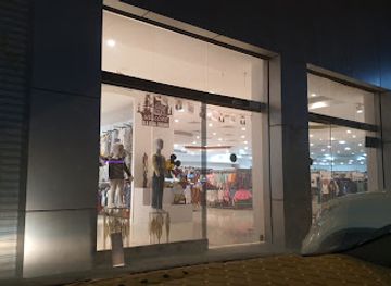 oman/rustaq/shop/splash