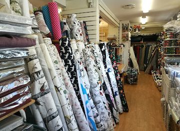 sweden/idre-fjall/shop/kurvans-tyg-klader-ab