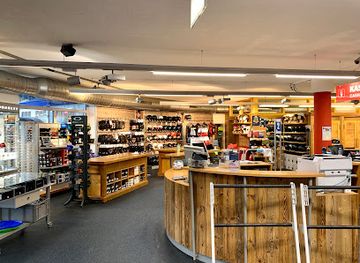 austria/kaiser-mountains/shop/hansi-s-skiverleih-sportgeschaft-scheffau