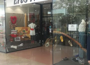 france/marseille-calanques/shop/eros-p