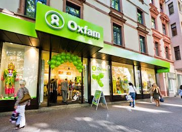 germany/frankfurt/sachsenhausen/shop/oxfam-fashionshop-frankfurt-sachsenhausen