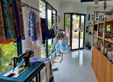 maldives/kaafu-atoll/shop/maakana-island-shop