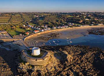 guernsey/l-ancresse-bay/shop/guernsey-pearl