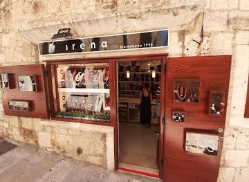 croatia/peljesac-peninsula/shop/coral-shop-irena