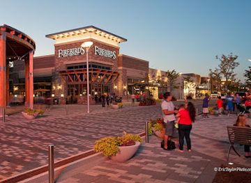 virginia/northern-virginia/shop/stonebridge-at-potomac-town-center