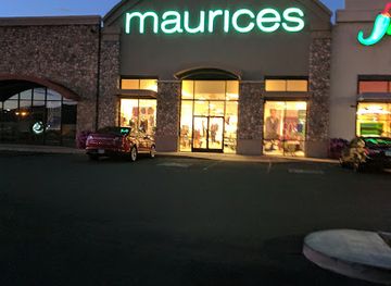 oregon/klamath-falls/shop/maurices