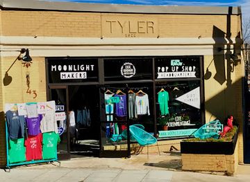 north-carolina/asheville/shop/moonlight-makers