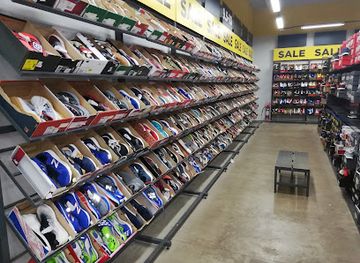 paraguay/capital-district/shop/nike-factory-store