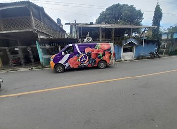 guatemala/rio-dulce/shop/mercado-nuevo-de-rio-dulce