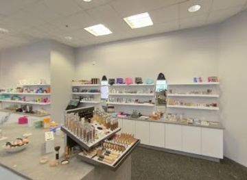 iceland/hafnarfjordur/shop/daria-is