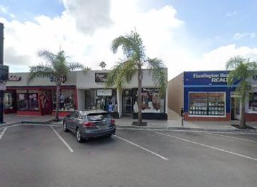 california/huntington-beach/shop/dash-of-sass