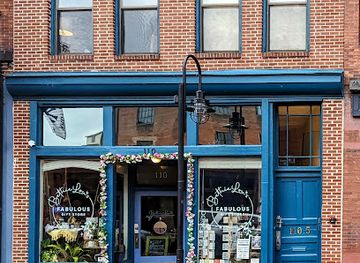 tennessee/knoxville/old-city/shop/bethie-lous-fabulous-gift-store