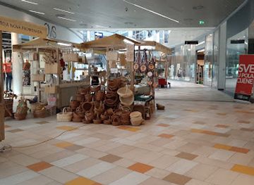 croatia/baranja/shop/avenue-mall-osijek