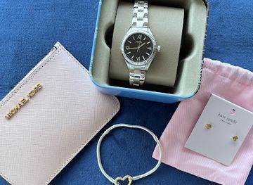 belize/mountain-pine-ridge-forest-reserve/shop/addys-imports