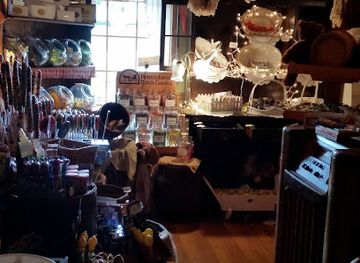 michigan/copper-harbor/shop/candy-store