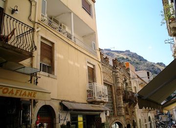 italy/taormina/shop/i-saraceni
