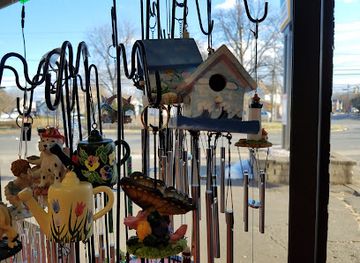 connecticut/hartford-county/shop/gifts-just-for-you