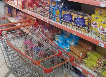 kenya/marsabit-national-park/shop/alfaris-supermarket