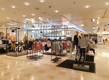 germany/dusseldorf/oberkassel/shop/galeria-dusseldorf-konigsallee